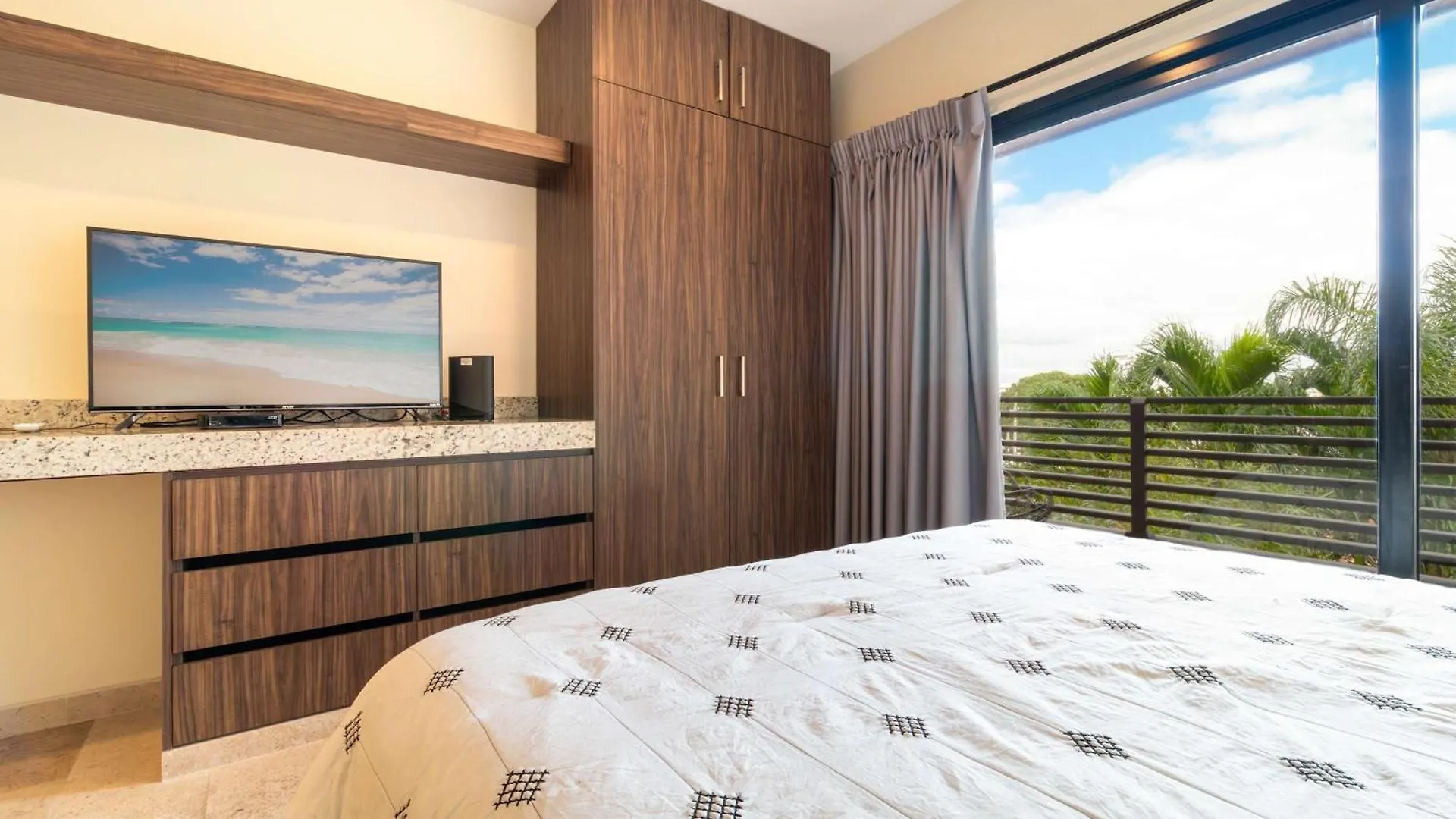 Cozy Loft In Playa Del Carmen 1 Bedroom Apartment